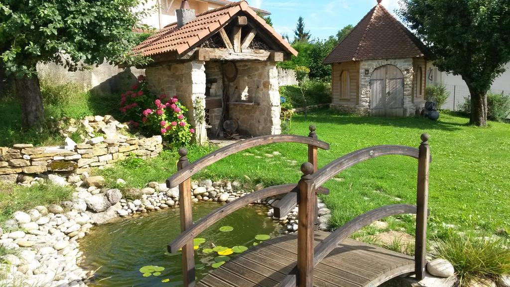 Le Grangeon 01 Vila Ambérieu-en-Bugey Exterior foto